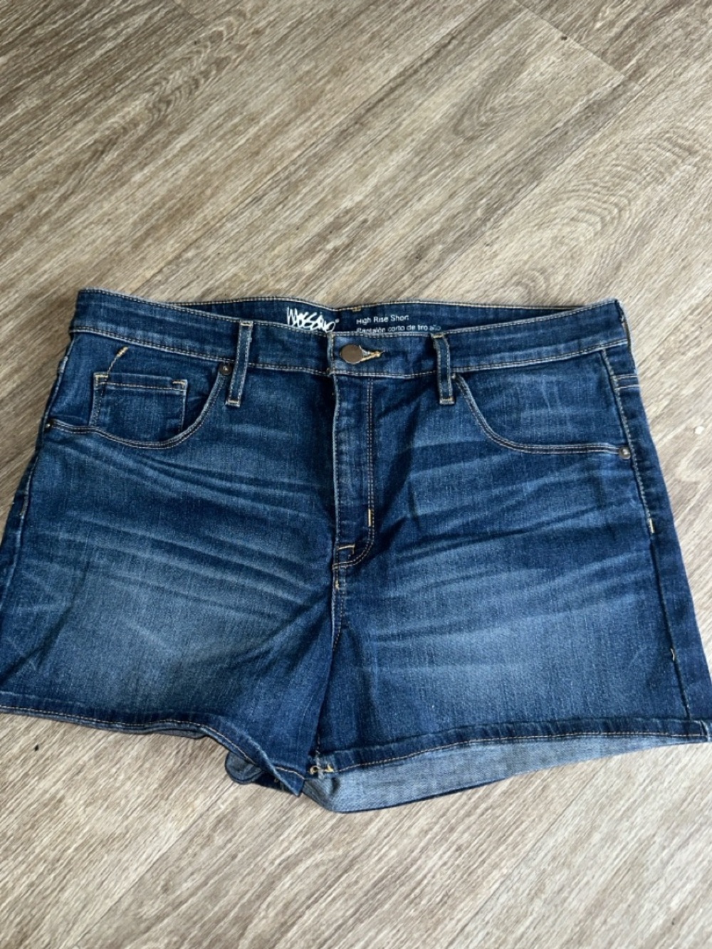 Mossimo Supply Co. Dark Blue Denim High-Rise Shorts size 14